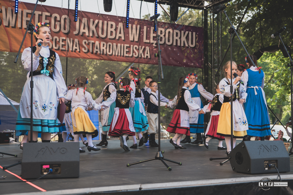 Ujęcie sceniczne zespołu